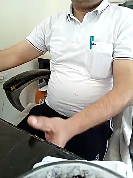 Snapshot of Hot-man39 chatting on 8, 3, 2025 Hot-man39 online show from 8, 3, 2025