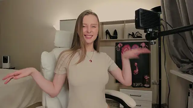 CharlotteWells online show from 16, 3, 2025