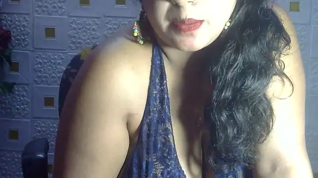 Snapshot of Sexy_komolika chatting on 2, 12, 2024 Sexy komolika online show from 2, 12, 2024