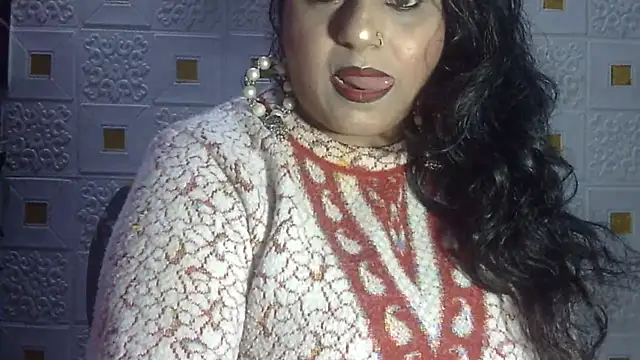 Snapshot of Sexy_komolika chatting on 1, 2, 2025 Sexy komolika online show from 1, 2, 2025