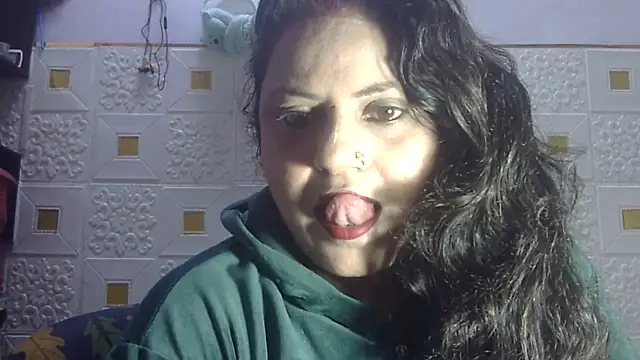 Snapshot of Sexy_komolika chatting on 2, 2, 2025 Sexy komolika online show from 2, 2, 2025