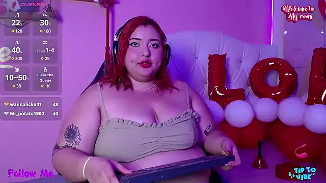 Snapshot of HECATE_23 chatting on 15, 2, 2025 HECATE 23 online show from 15, 2, 2025