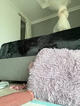 emiss  online show from 15, 1, 2025