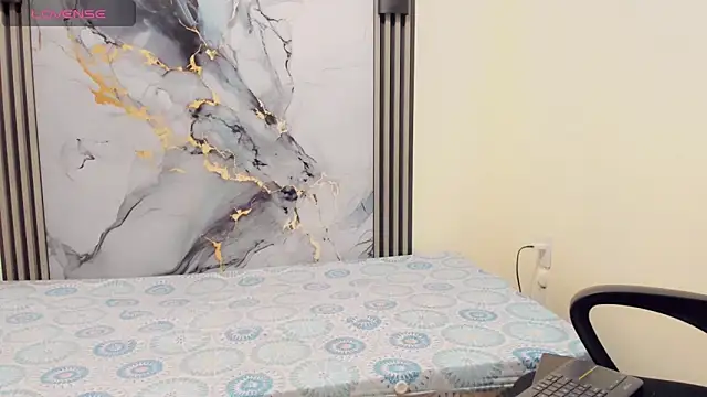 Rubi 30 online show from 24, 11, 2025