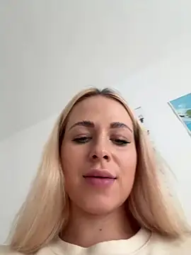 streetdoll online show from 9, 2, 2025