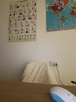 streetdoll online show from 21, 2, 2025