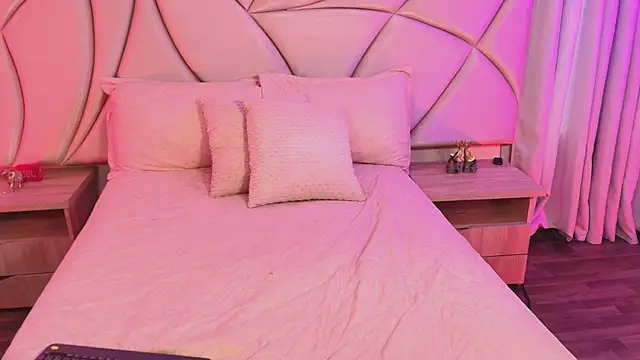 ValleryC online show from 13, 4, 2026