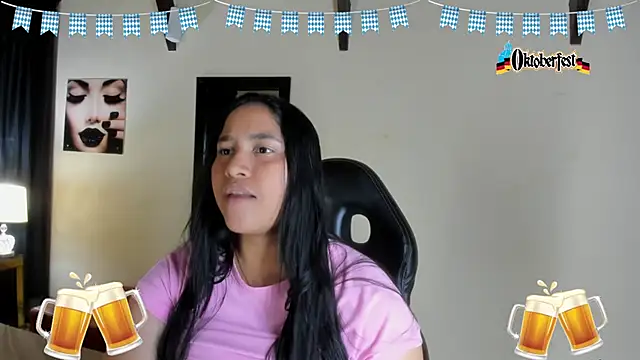 Snapshot of EmiliWilliams chatting on 24, 9, 2025 EmiliWilliams online show from 24, 9, 2025