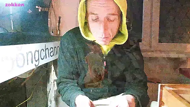 Snapshot of BongChannel chatting on 28, 1, 2025 BongChannel online show from 28, 1, 2025