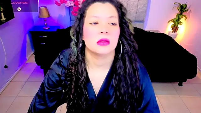 Lana stone  online show from 11, 9, 2025