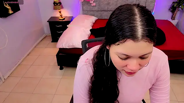 Lana stone  online show from 18, 10, 2025