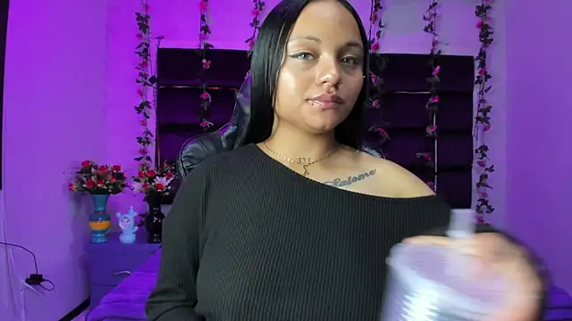 Snapshot of sweelanna__ chatting on 9, 6, 2026 sweelanna online show from 9, 6, 2026