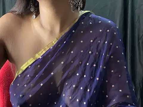 Sexy trisha  7 online show from 7, 2, 2025