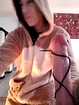 Snapshot of freyamoret chatting on 22, 1, 2025 freyamoret online show from 22, 1, 2025
