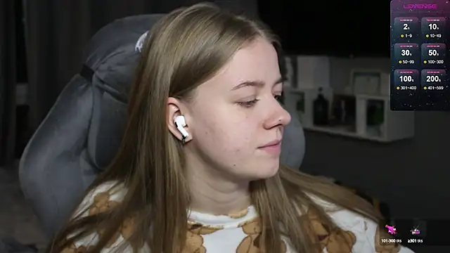 Snapshot of candy_maggie chatting on 21, 1, 2025 candy maggie online show from 21, 1, 2025