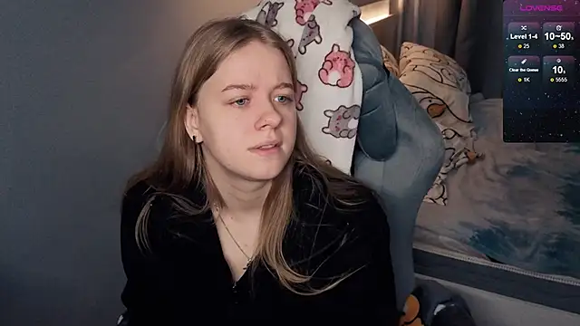 Snapshot of candy_maggie chatting on 28, 1, 2025 candy maggie online show from 28, 1, 2025