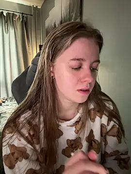 Snapshot of candy_maggie chatting on 27, 2, 2025 candy maggie online show from 27, 2, 2025