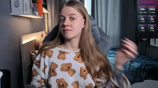 Snapshot of candy_maggie chatting on 20, 3, 2025 candy maggie online show from 20, 3, 2025