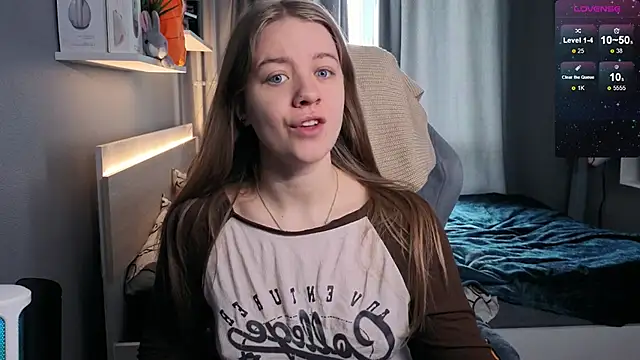 Snapshot of candy_maggie chatting on 21, 3, 2025 candy maggie online show from 21, 3, 2025