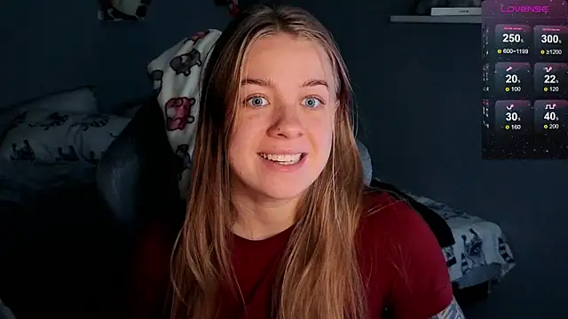 Snapshot of candy_maggie chatting on 22, 9, 2025 candy maggie online show from 22, 9, 2025