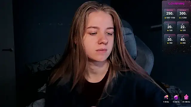 Snapshot of candy_maggie chatting on 31, 10, 2025 candy maggie online show from 31, 10, 2025