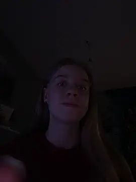 Snapshot of candy_maggie chatting on 21, 11, 2025 candy maggie online show from 21, 11, 2025