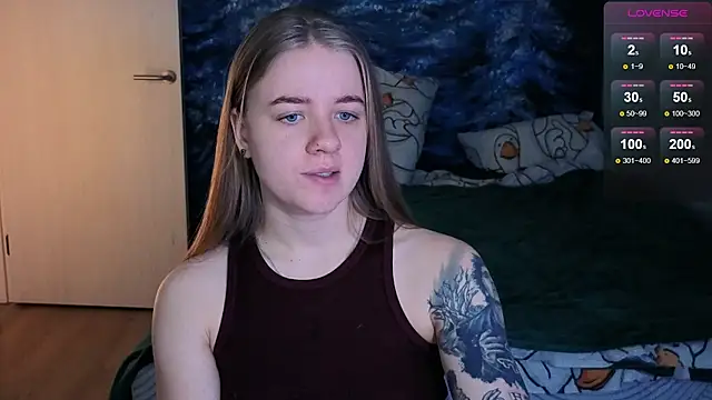 Snapshot of candy_maggie chatting on 2, 2, 2026 candy maggie online show from 2, 2, 2026