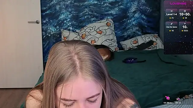 Snapshot of candy_maggie chatting on 3, 2, 2026 candy maggie online show from 3, 2, 2026