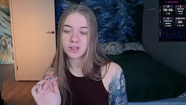 Snapshot of candy_maggie chatting on 5, 2, 2026 candy maggie online show from 5, 2, 2026