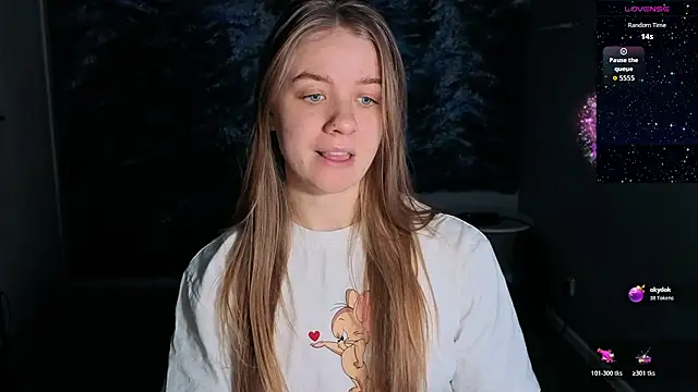 Snapshot of candy_maggie chatting on 6, 3, 2026 candy maggie online show from 6, 3, 2026