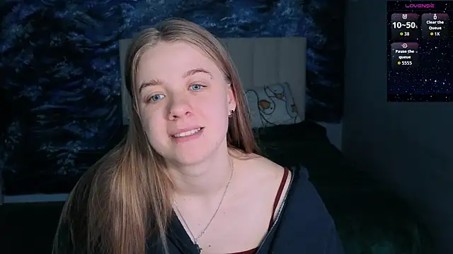 Snapshot of candy_maggie chatting on 9, 4, 2026 candy maggie online show from 9, 4, 2026