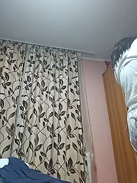 KristenVega online show from 4, 2, 2025