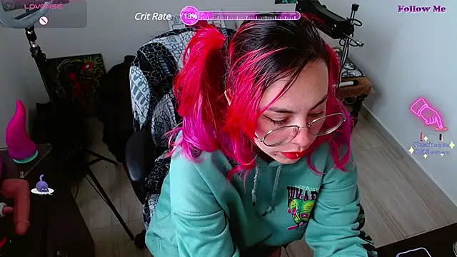 natasha laulau online show from 4, 3, 2025