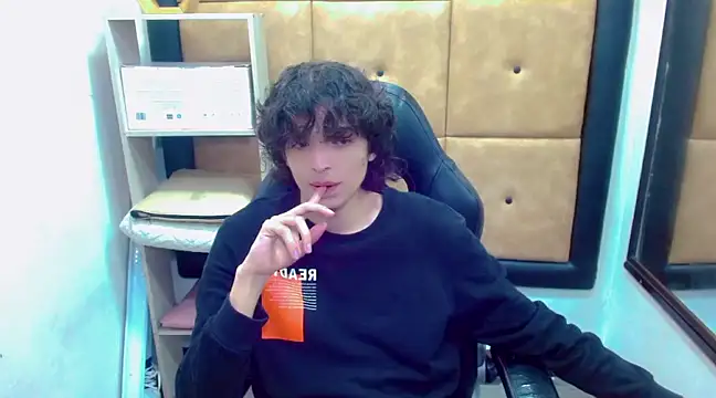 Sr BonnyEthan online show from 17, 1, 2025