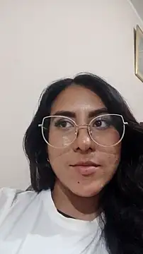 Snapshot of DaraBeckett chatting on 18, 3, 2025 DaraBeckett online show from 18, 3, 2025