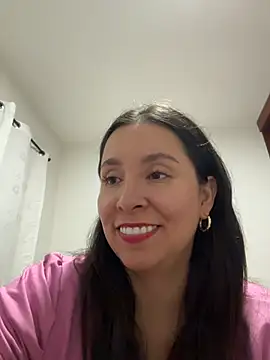 emely sexx20 online show from 21, 4, 2026