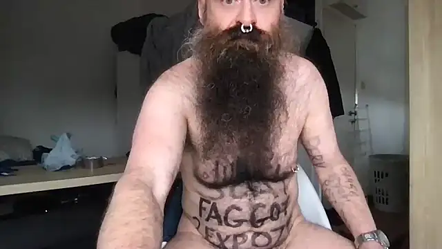 JunkieShitPig online show from 21, 3, 2025