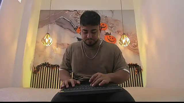 BrianMalonee online show from 25, 10, 2025