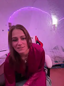 selenaluvv online show from 11, 12, 2024