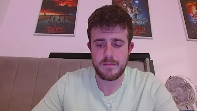 Snapshot of maxy49 chatting on 15, 11, 2025 maxy49 online show from 15, 11, 2025