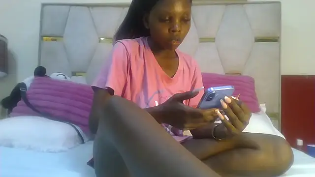 Fine assie online show from 13, 3, 2025