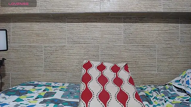 pretty cristal69 online show from 31, 1, 2025