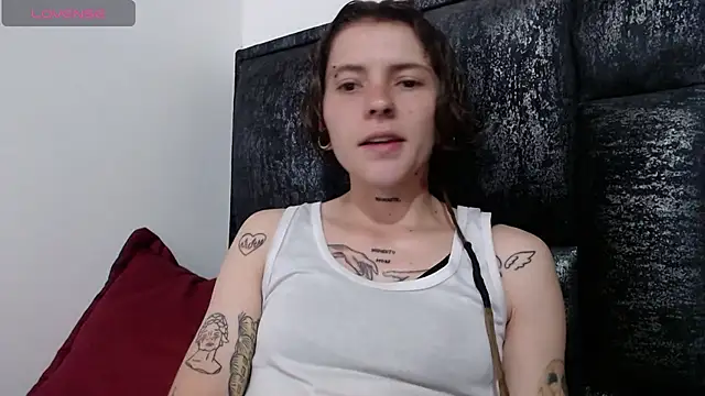 pretty cristal69 online show from 14, 9, 2025