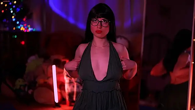 SweetyKitty18 online show from 16, 4, 2026