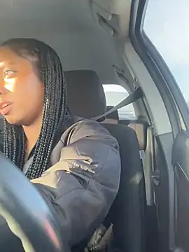 Your Paris online show from 20, 2, 2025