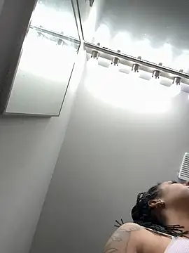 Your Paris online show from 1, 3, 2025