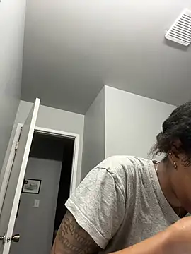 Your Paris online show from 22, 3, 2025