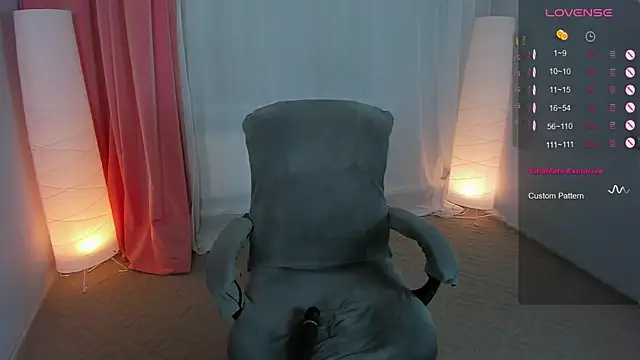 Snapshot of Roxy_____ chatting on 21, 2, 2025 Roxy online show from 21, 2, 2025