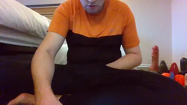 Snapshot of AnalLove1990 chatting on 14, 10, 2025 AnalLove1990 online show from 14, 10, 2025