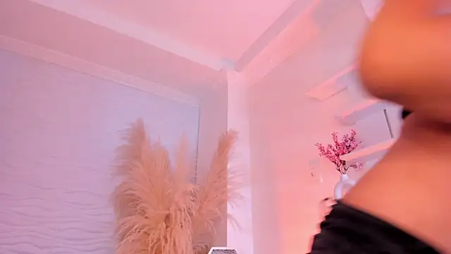 IsabelleFoxx  online show from 17, 4, 2026